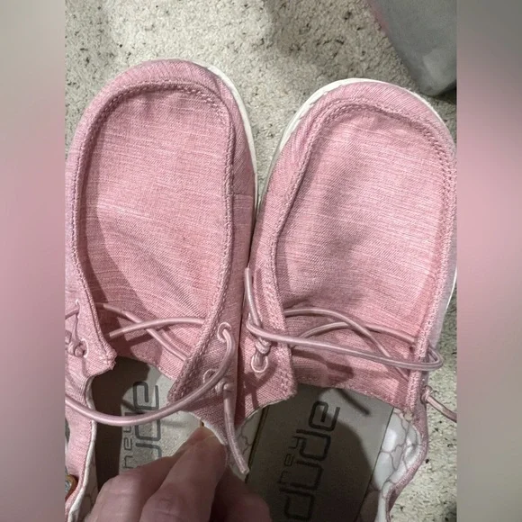 Girls kids youth Hey Dude pink linen cotton candy shoes Y2-3 - Picture 7 of 8